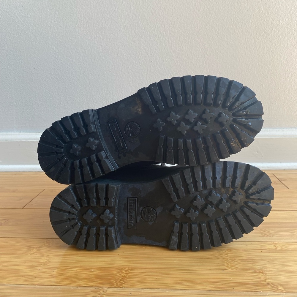 Black construction Timberland boots - Picture 5 of 10